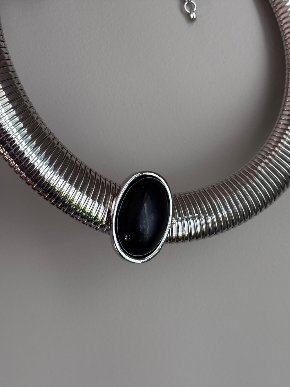 Opyum Silver Color Brass Collar Necklace - Picture 3 of 8